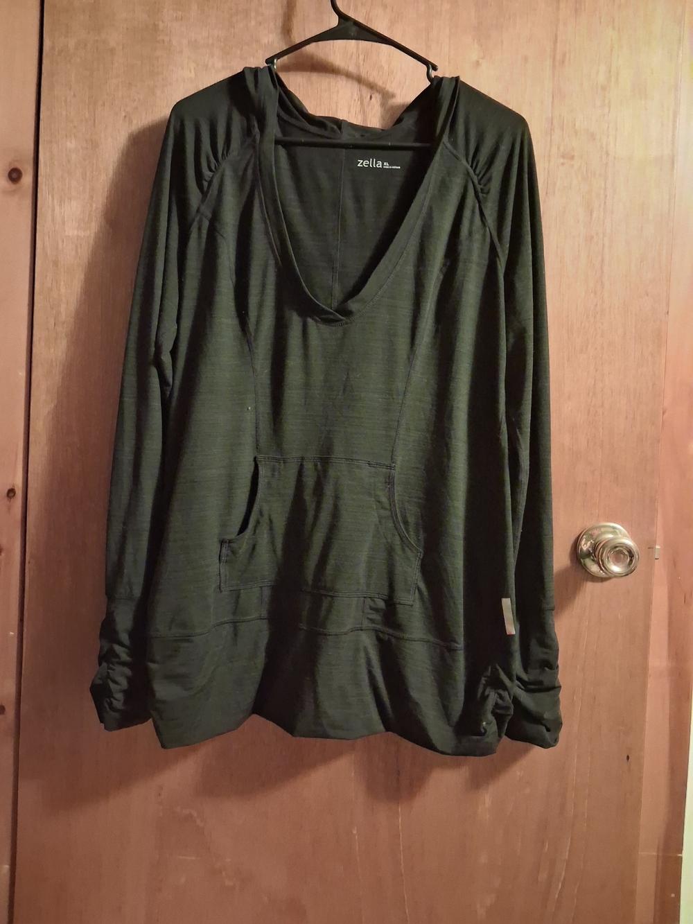Zella Black V-Neck Hooded Pullover